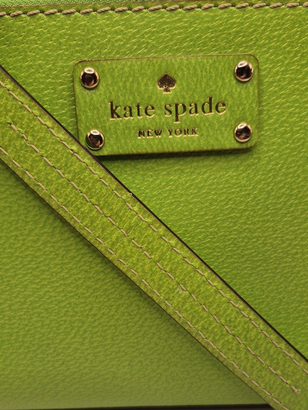 KATE SPADE Bright APPLE GREEN Clutch - Picture 2 of 8